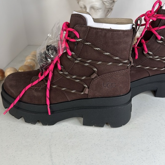 UGG Brisbane Lace Up Suede Platform Boots Size 9 Burnt Cedar NWOB - Picture 10 of 13
